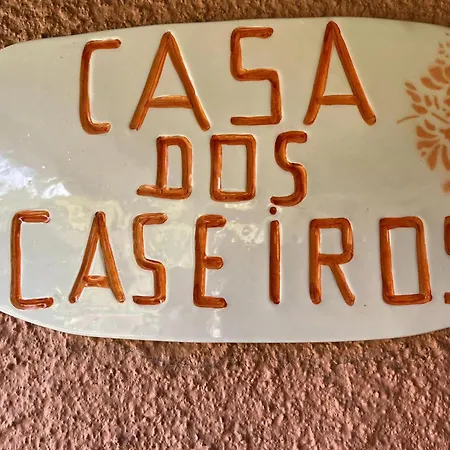Semesterbostad Casa Dos Caseiros Fuer 4 Personen Brion