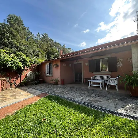 Semesterbostad Casa Dos Caseiros Fuer 4 Personen *