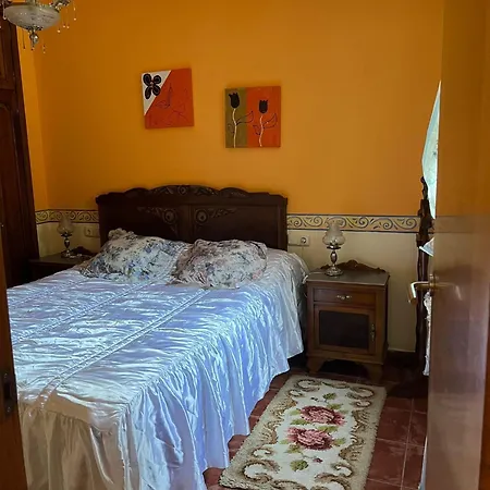 Semesterbostad Casa Dos Caseiros Fuer 4 Personen *
