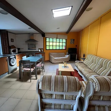 Semesterbostad Casa Dos Caseiros Fuer 4 Personen *